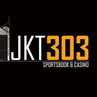 JKT303 - Aplikasi Pembuat Logo dan Desain Kreatif